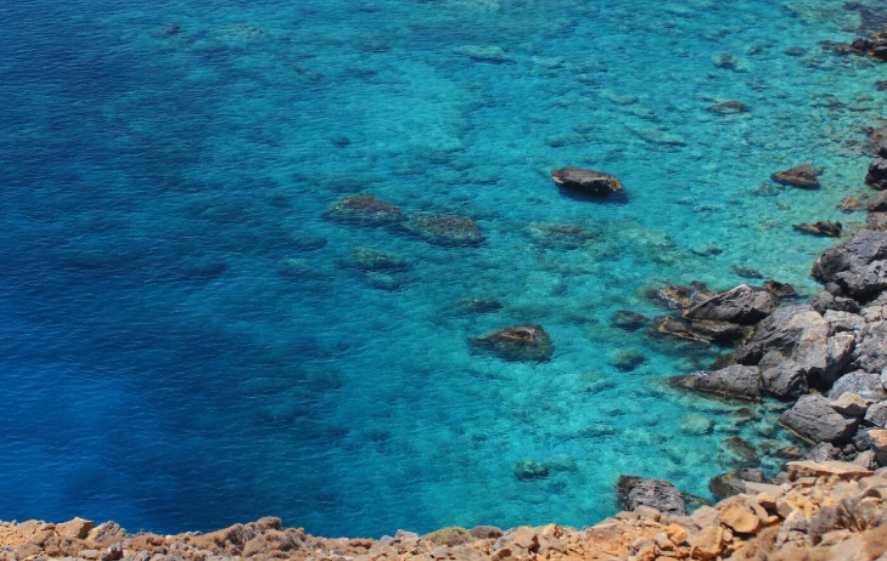 Which Islands can you reach from Malta?