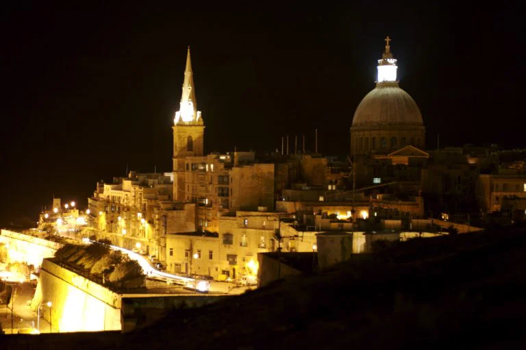Tour guidato nel lato oscuro di Valletta